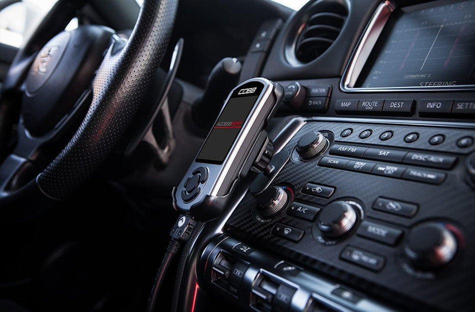 Cobb AccessPort V3 handheld tuner for Nissan R35 GT-R